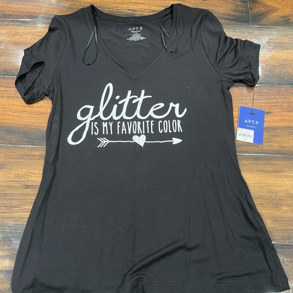 Tee - Picture 1 of 2